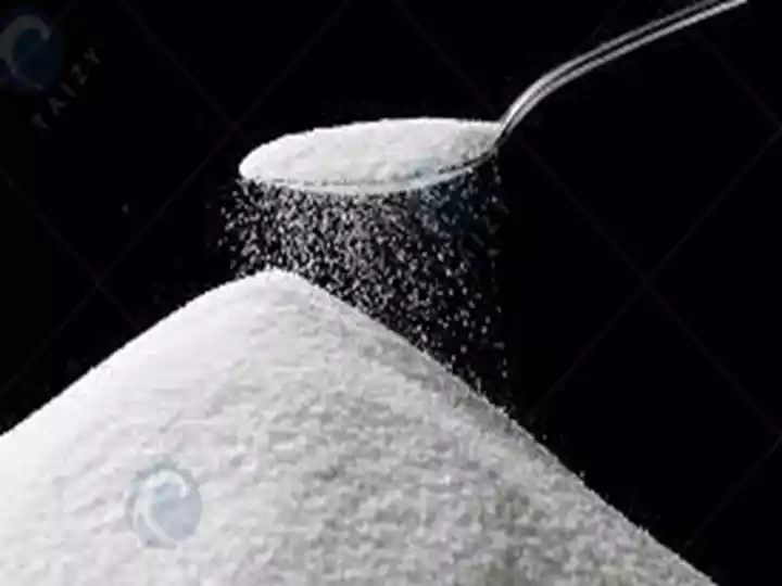 White granulated sugar