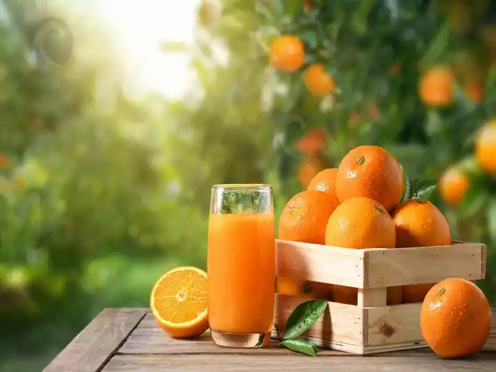 Suco de laranja fresco