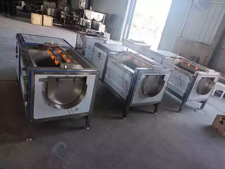 Potato cleaning machine in stock